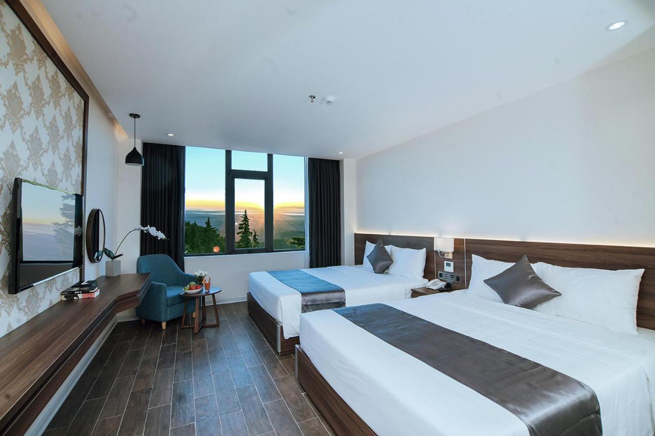 Phuong Bac Luxury Hotel Dong Hoi Exterior foto